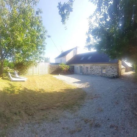 Villa Penty Typique Kercab Dans Un Ancien Moulin Plomodiern Exterior foto