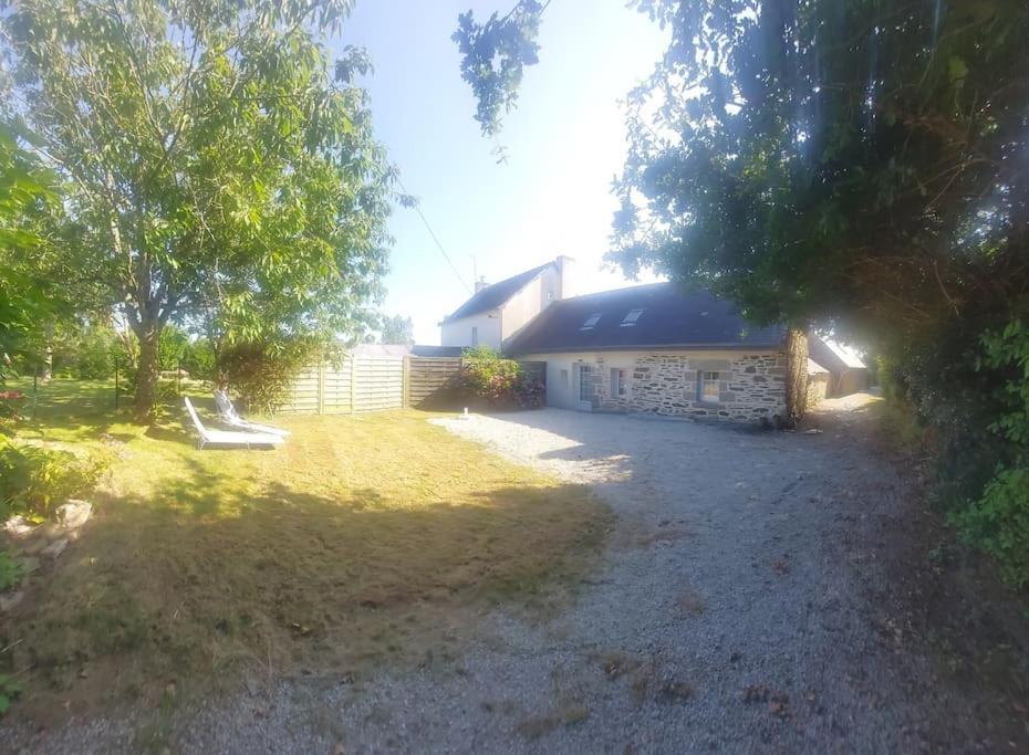 Villa Penty Typique Kercab Dans Un Ancien Moulin Plomodiern Exterior foto